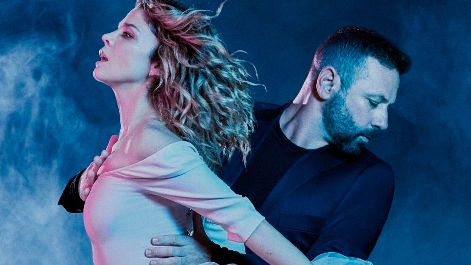 Juana Acosta y Chevi Muraday en 'El Perdón'