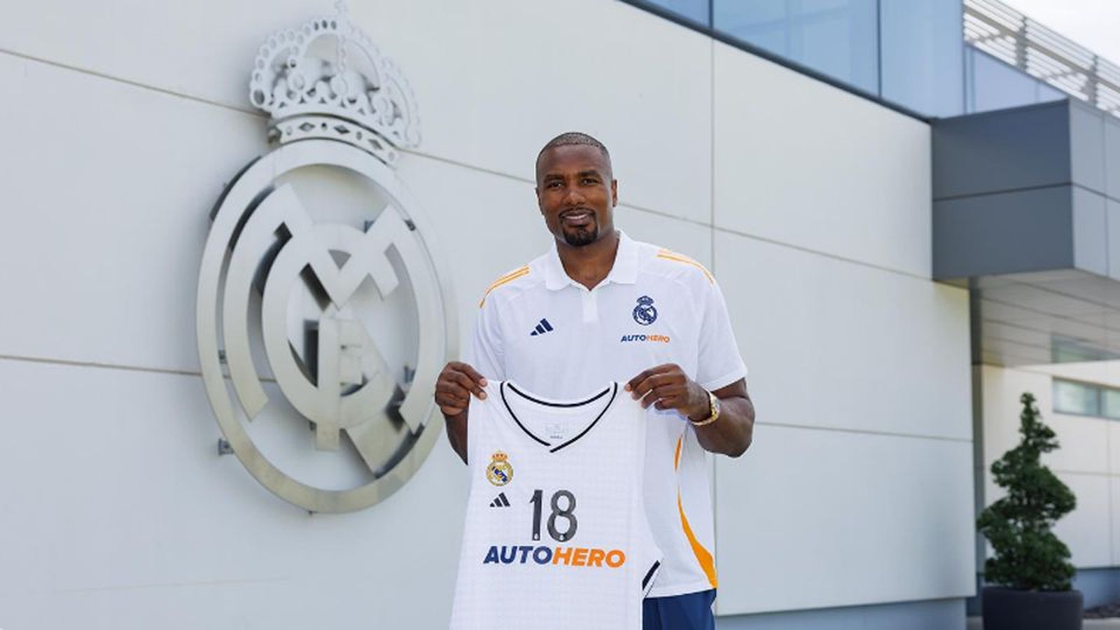 El Real Madrid ficha a Ibaka por una temporada
