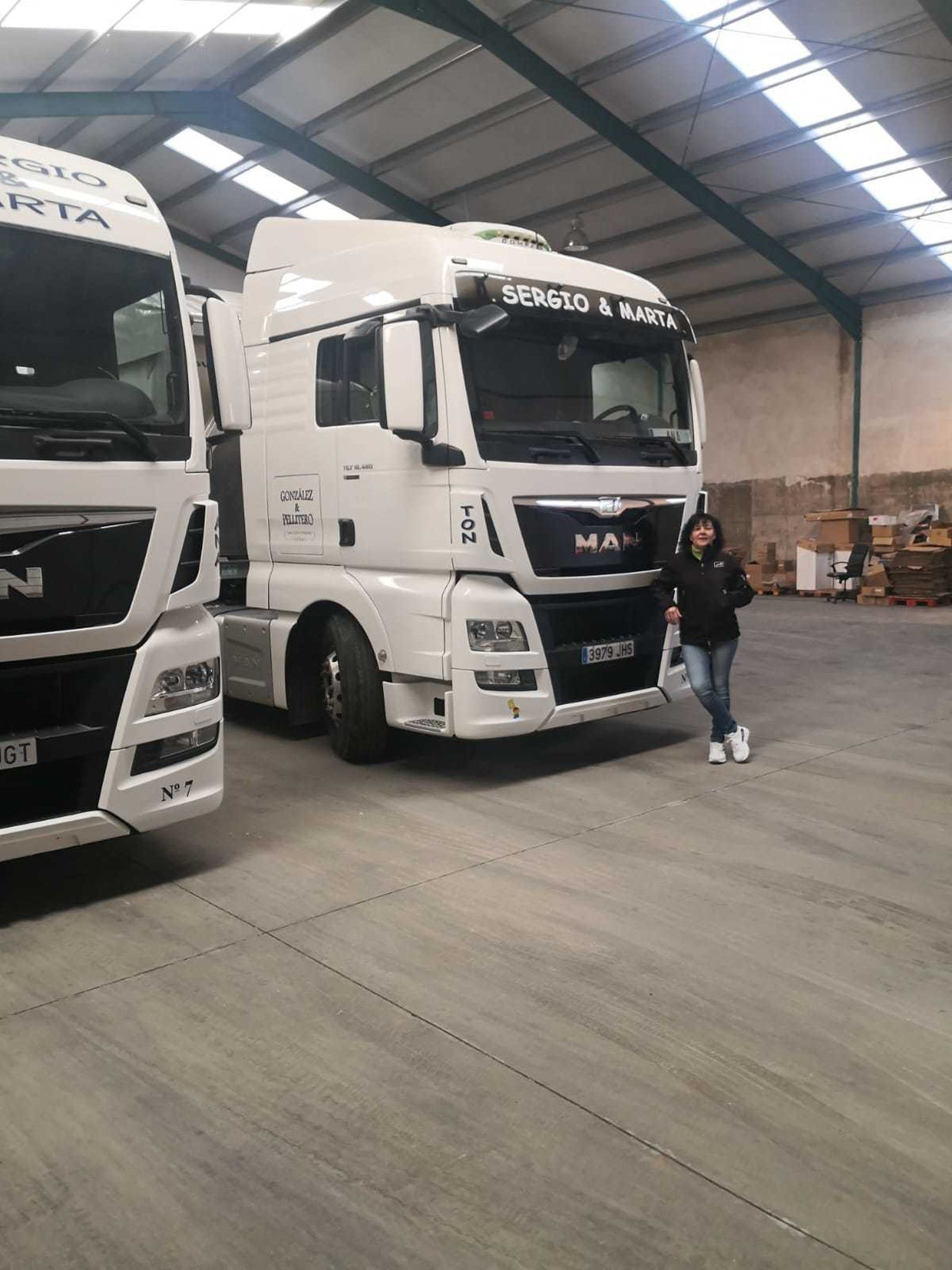 Man España ofrece becas para que haya más mujeres camioneras en el sector