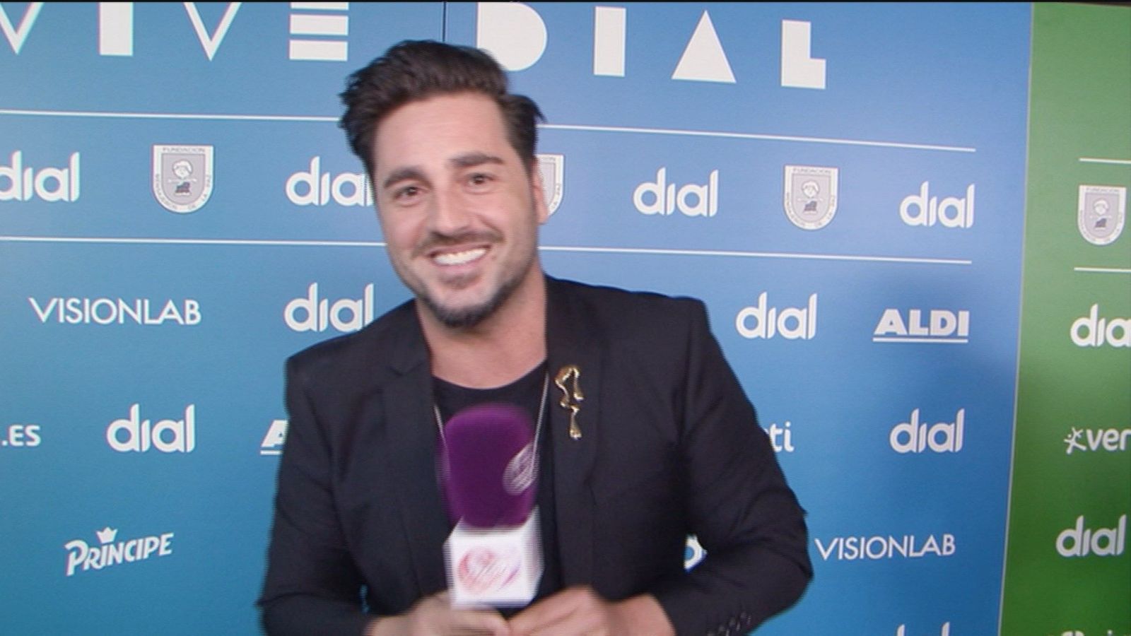 David Bustamante tiene el antídoto perfecto para no pasar por el altar