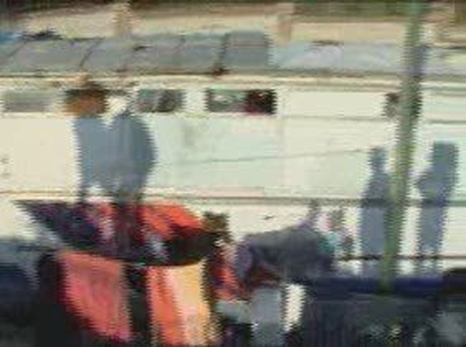 Desalojan un autobús y una caravana en Las Tablas donde residían 14 personas