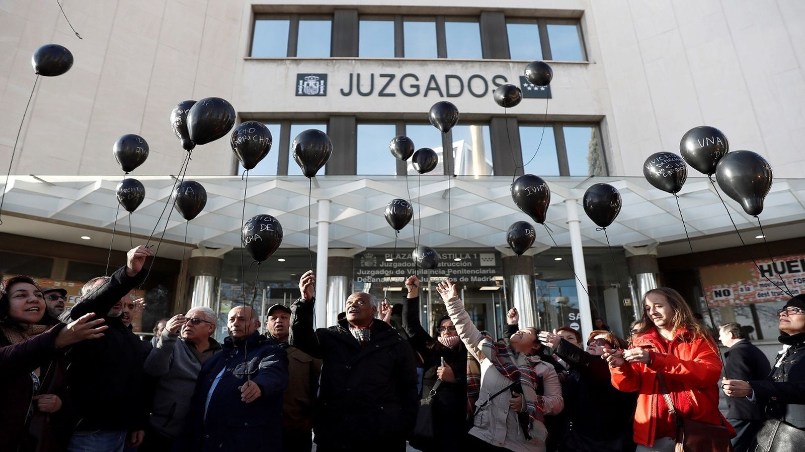La justicia archiva la venta de 3.000 viviendas de IVIMA a un fondo de inversión en 2013