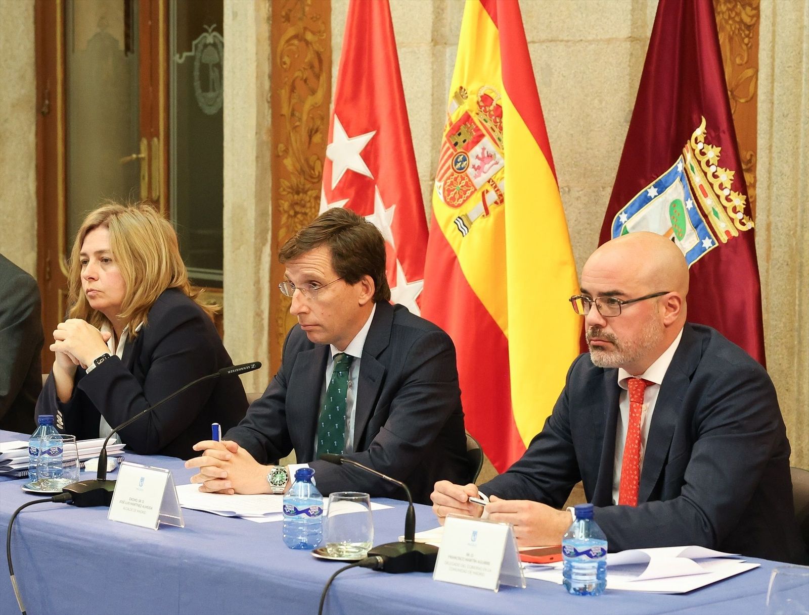 Choque entre Almeida y Francisco Martín en la Junta Local de Seguridad