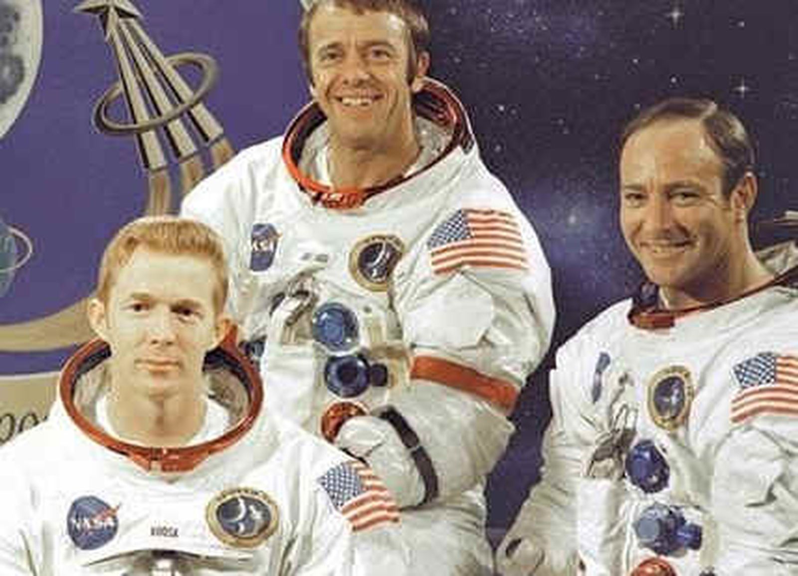 Un astronauta del Apolo 14, demandado por la subasta de una cámara lunar