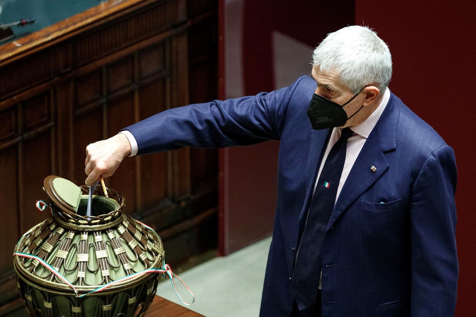 Un momento de la votación en el Parlamento Italiano