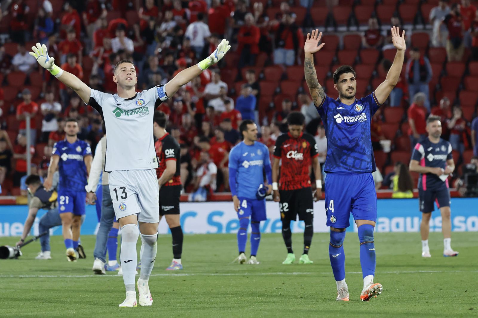 Los jugadores del Getafe celebran la victoria en Mallorca