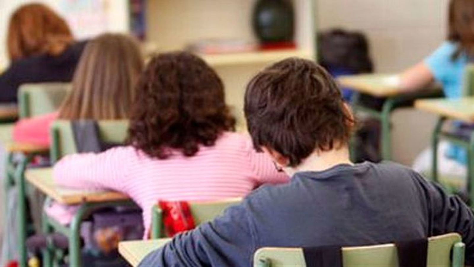 Los expertos insisten en la vacunación de los niños para garantizar la actividad escolar completa