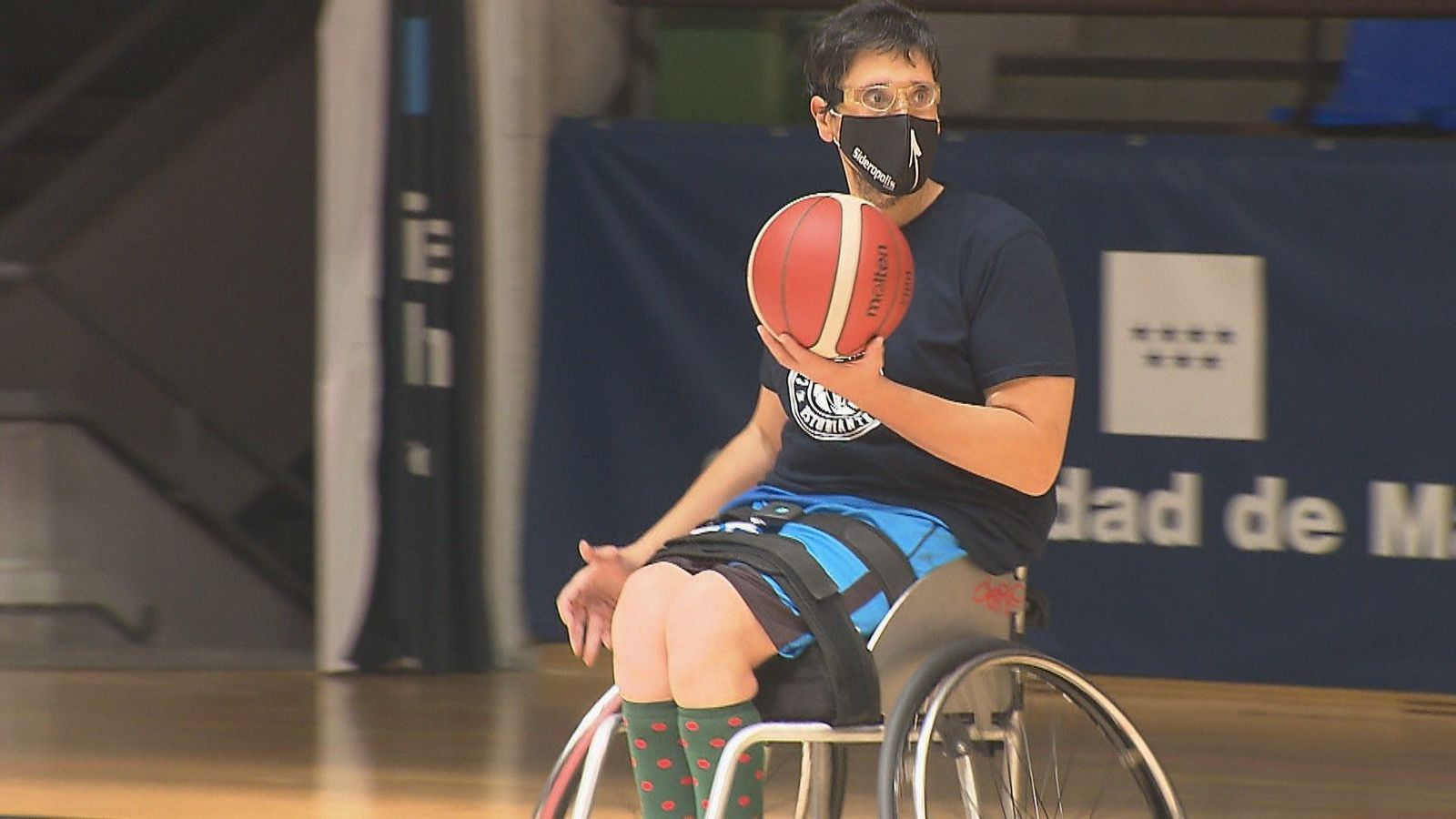 Baloncesto en silla de ruedas, basket sin barreras en Magariños