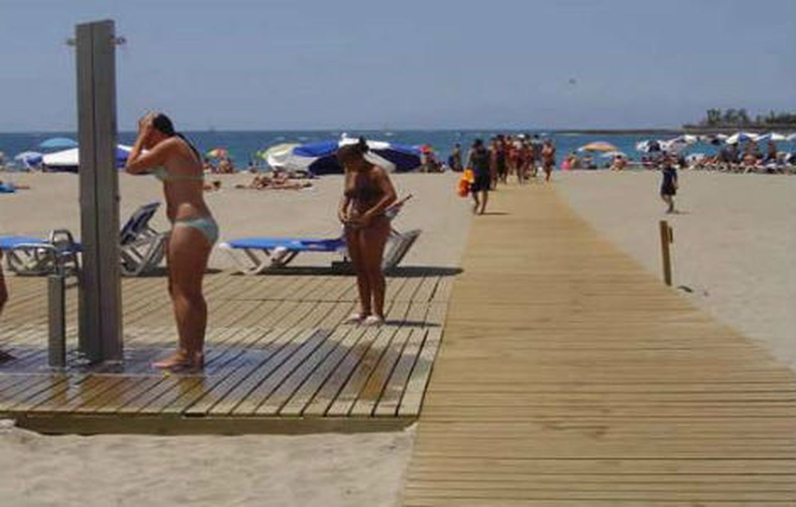 España recibió 19,8 millones de turistas hasta mayo, un 3,9% más