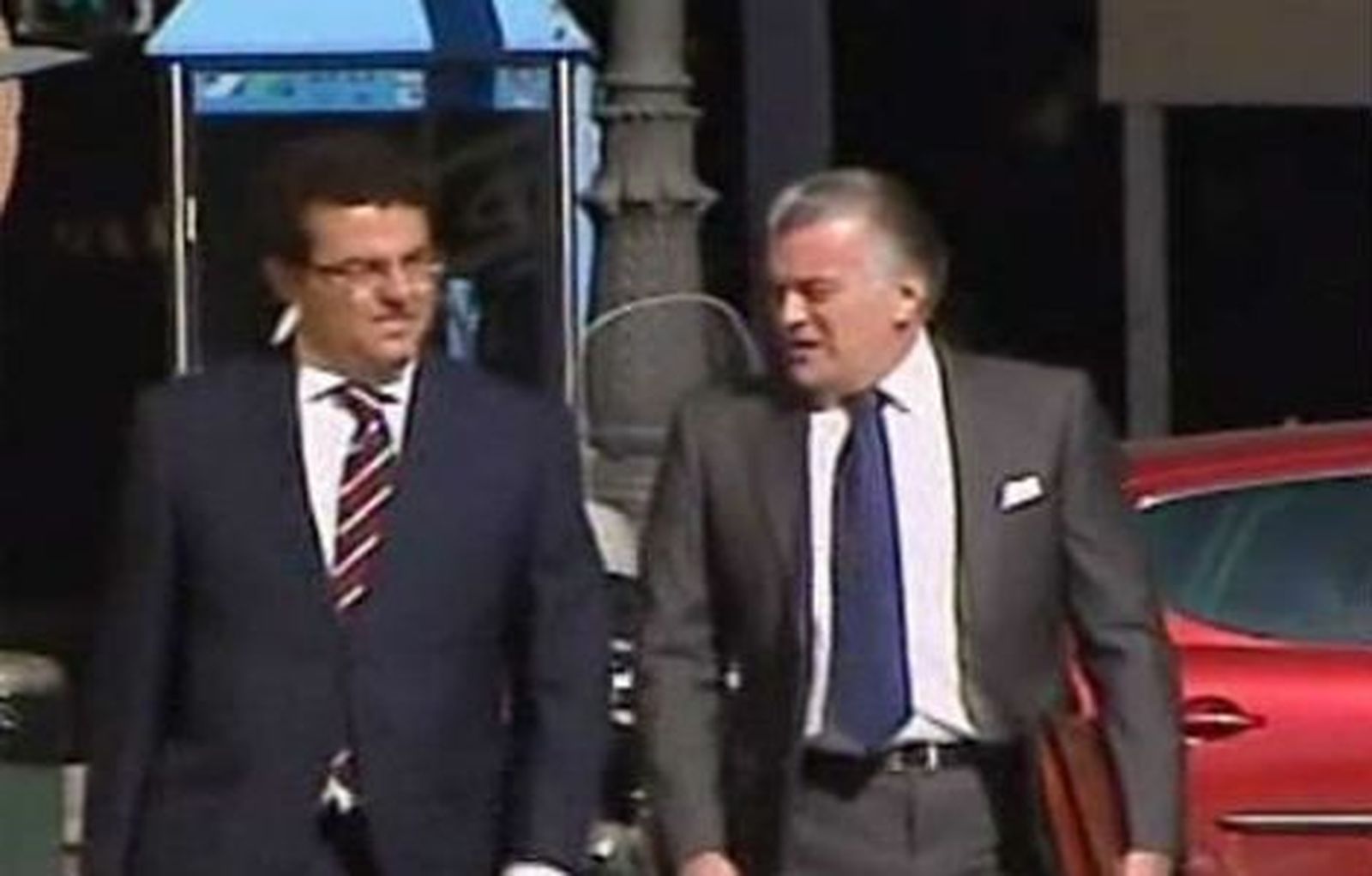 La Policía establece vínculos entre el "caso Gürtel" y los papeles de Bárcenas