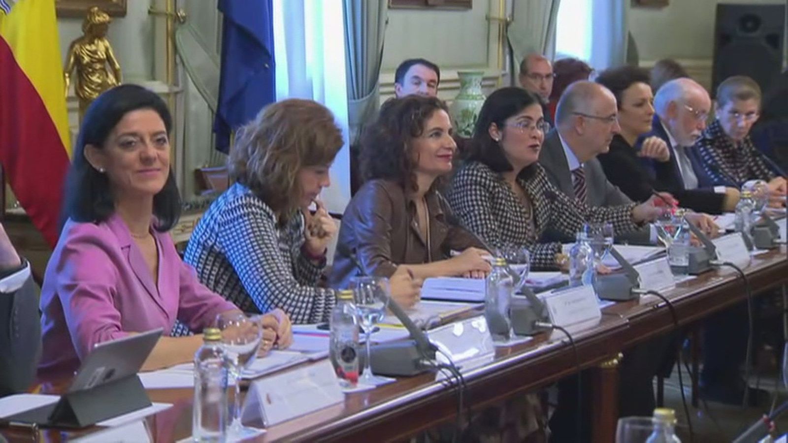 El Gobierno da más margen a los ayuntamientos para compensar el IVA de 2017