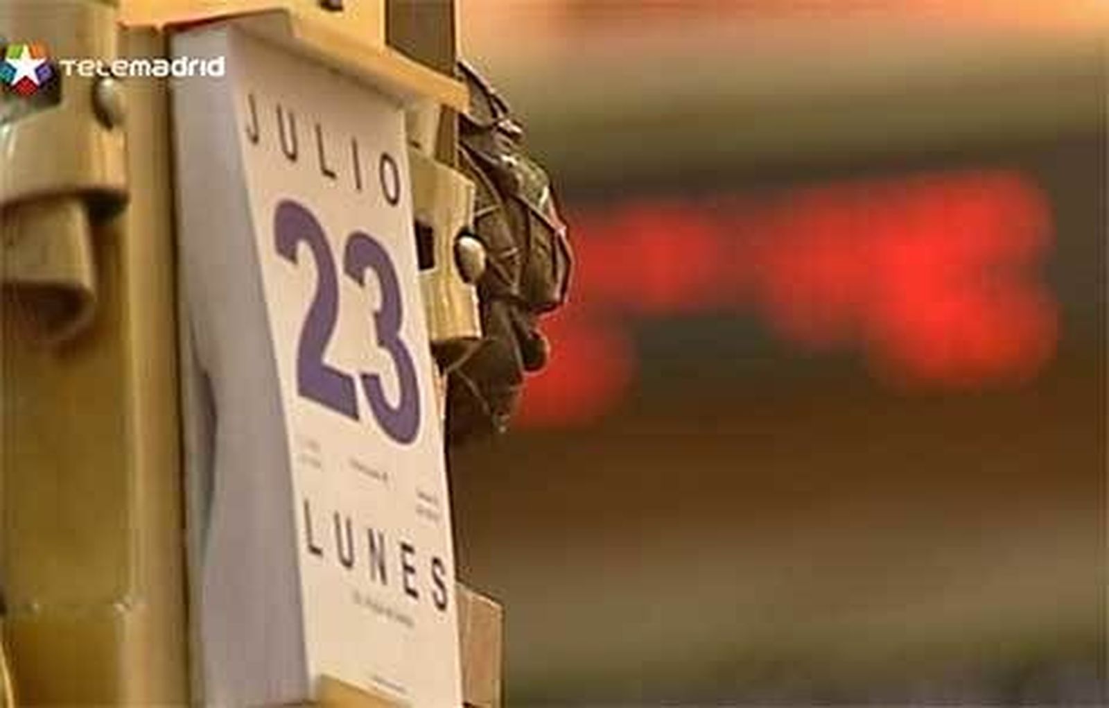 La intervención de la CNMV frena la caída de la bolsa pero la prima supera de nuevo su máximo