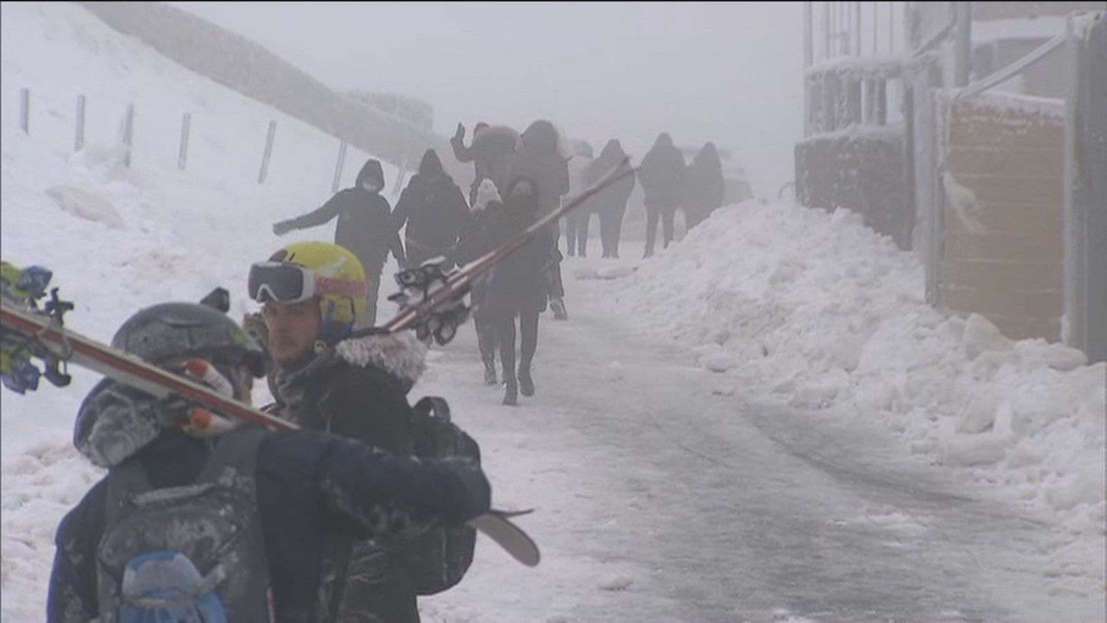 Avalancha de madrileños en la Sierra también en el último día de puente
