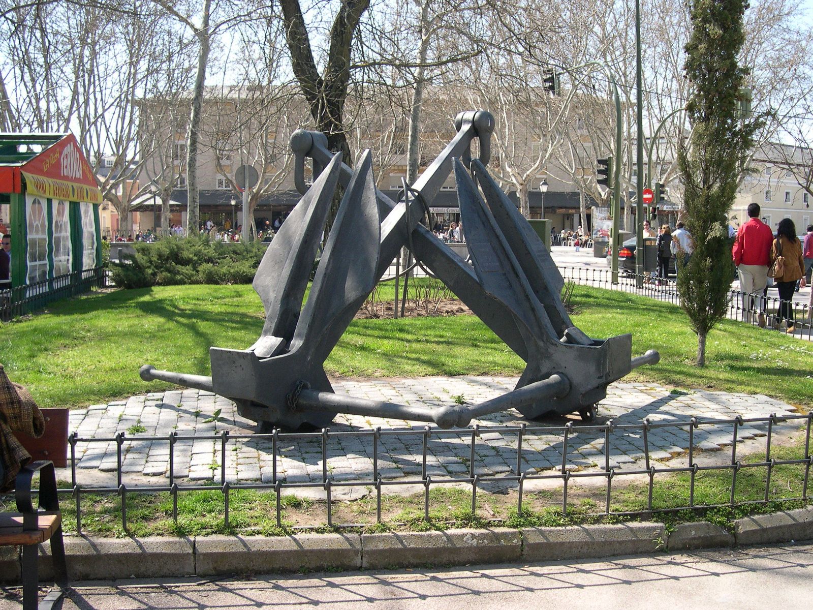 Anclas en el Parque de la Mar Océana, en El Pardo
