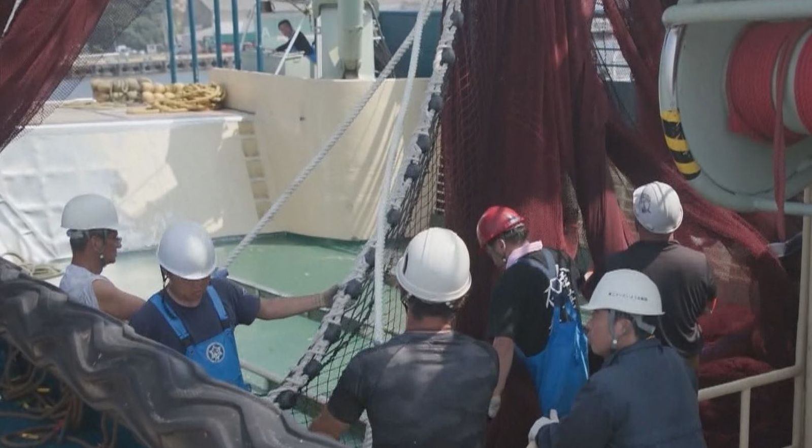 Pescadores japoneses temen perder su empleo por el vertido de agua radiactiva