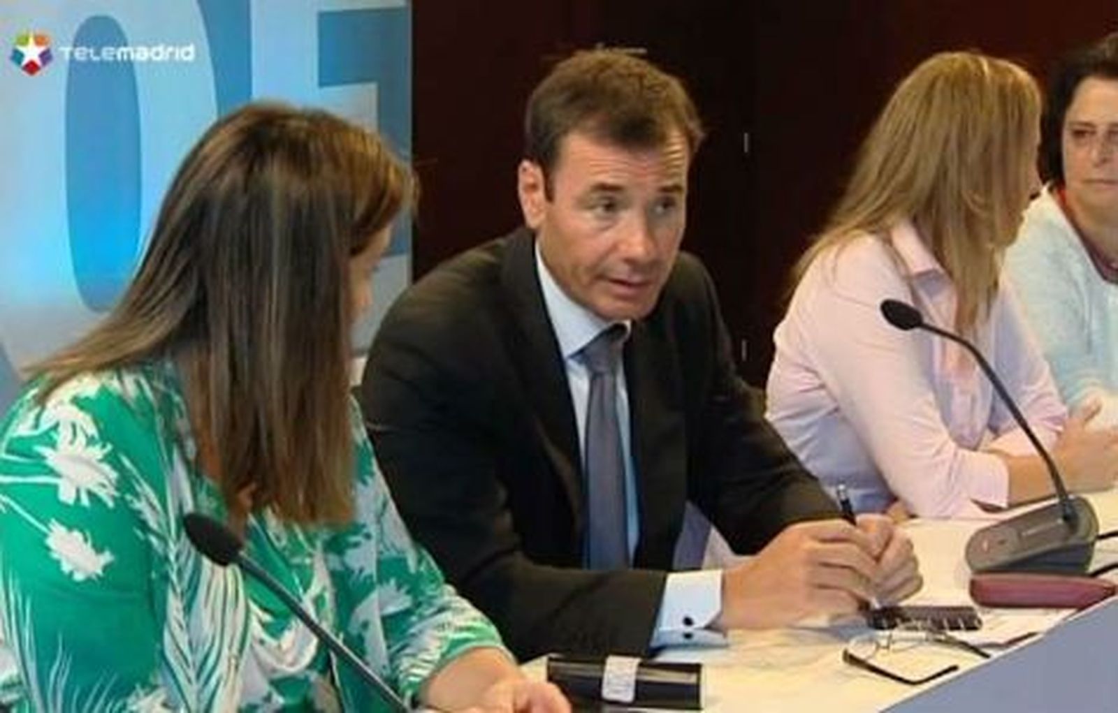 Gómez pide a la Comunidad que recontrate al personal de centros educativos especiales