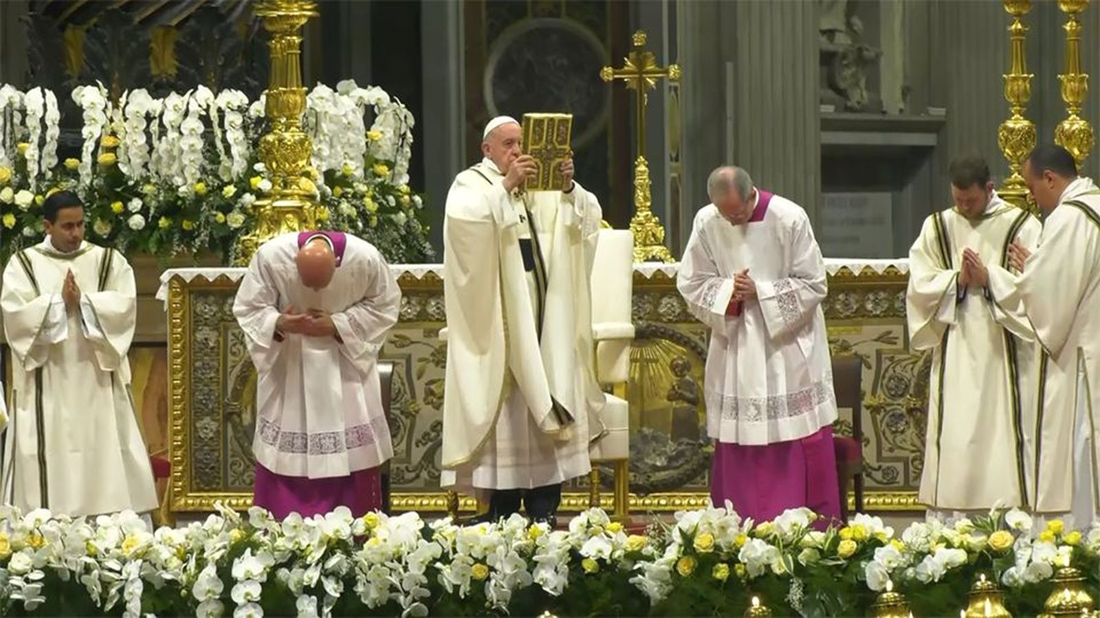 La Vigilia Pascual, la ceremonia más solemne de la religión católica