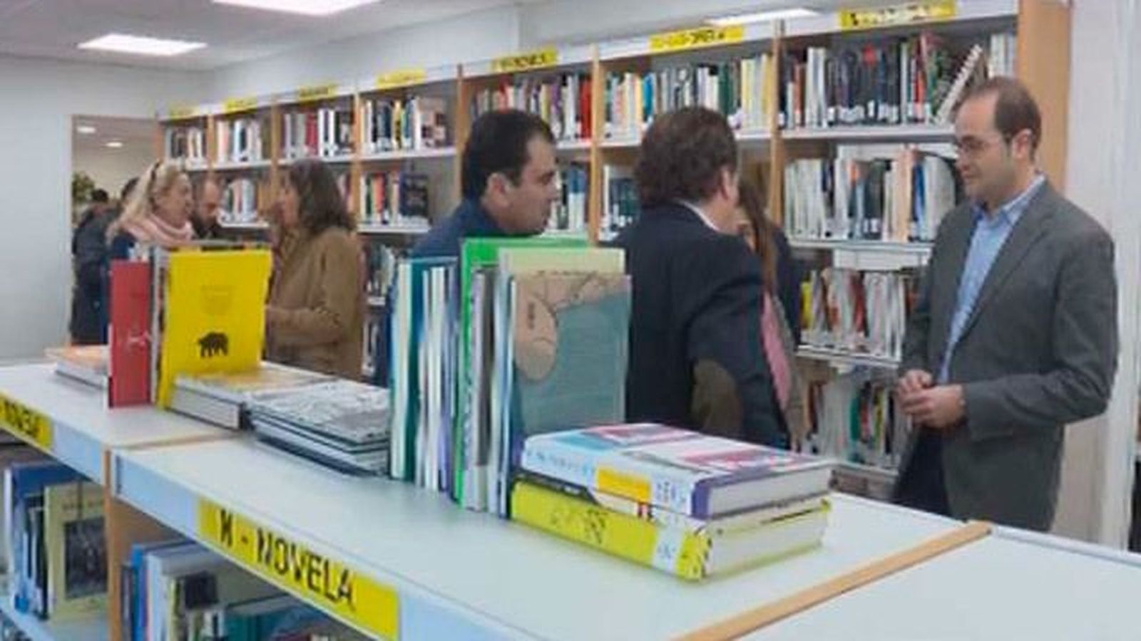 Finalizan las obras de reforma de la biblioteca  de Los Molinos financiadas por la Comunidad