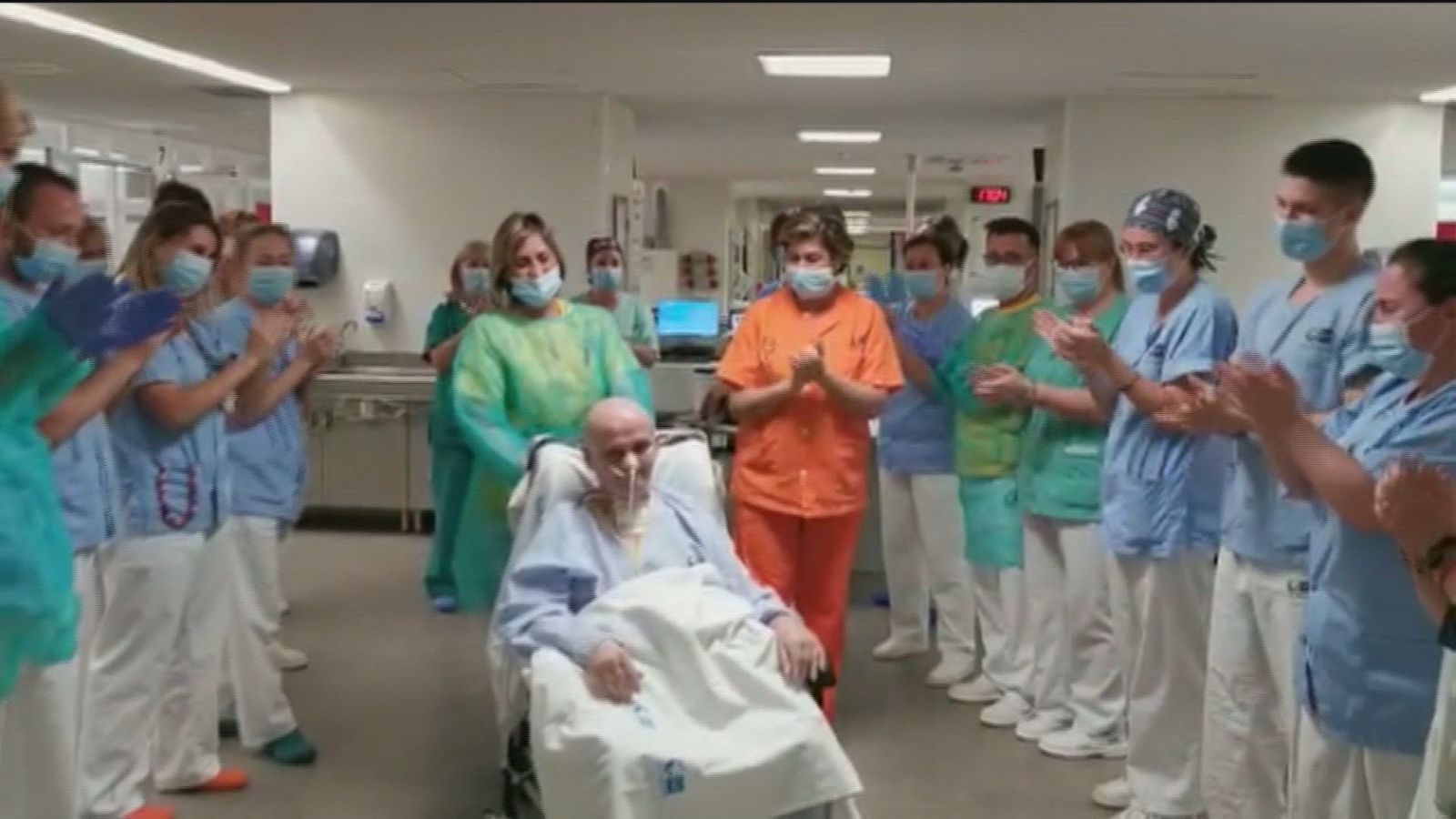 La historia de Pepe, celador de hospital, que ha estado 91 días en la UCI: “Ha sido durísimo”