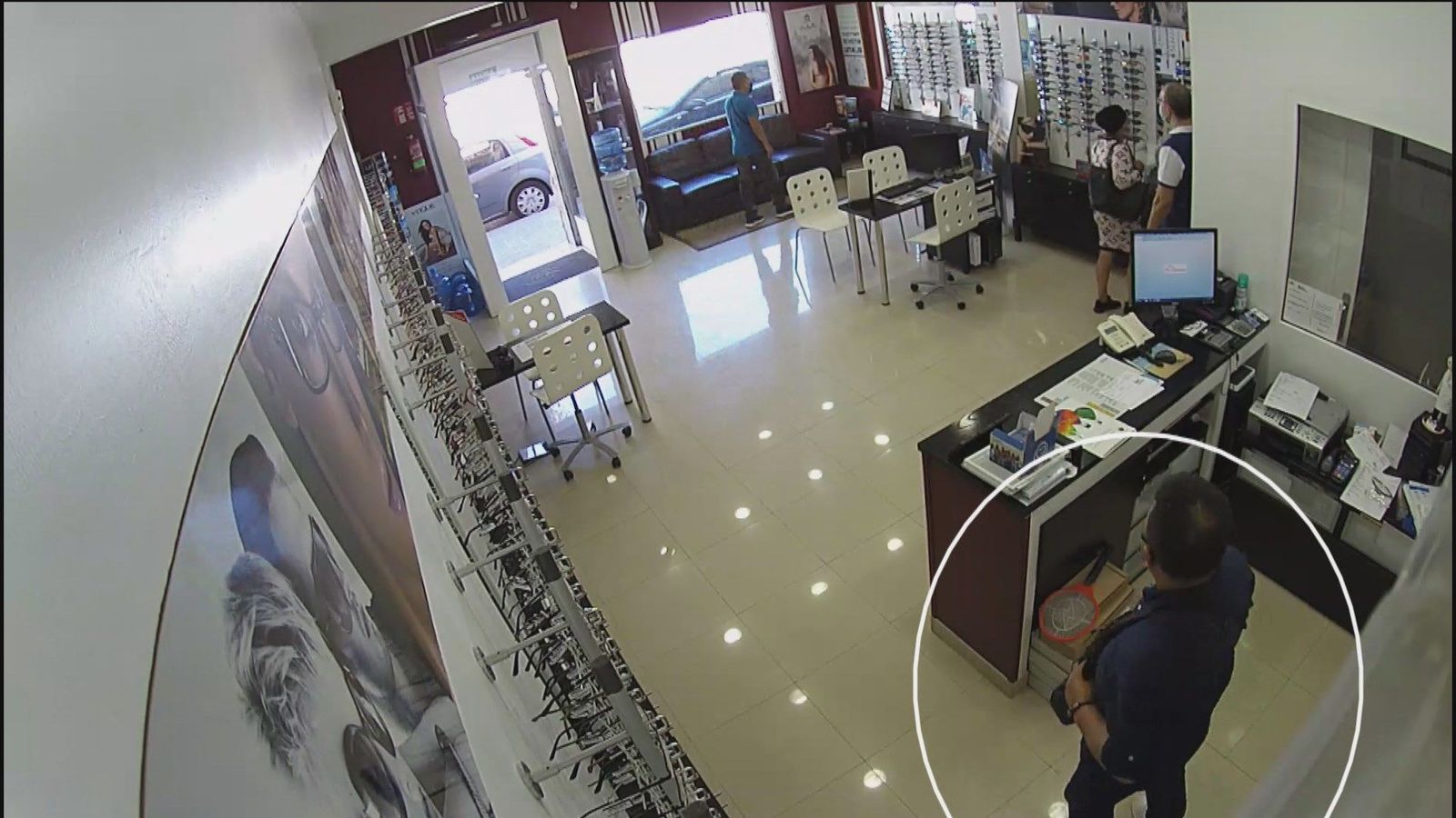 Oleada de robos en los comercios de Fuente El Saz