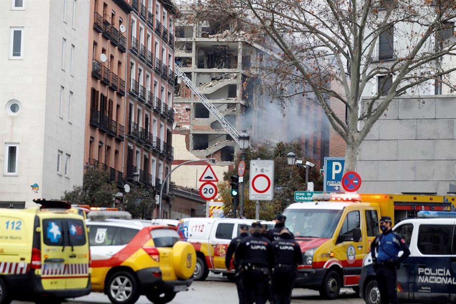 Imágenes de la explosión en la calle Toledo de Madrid