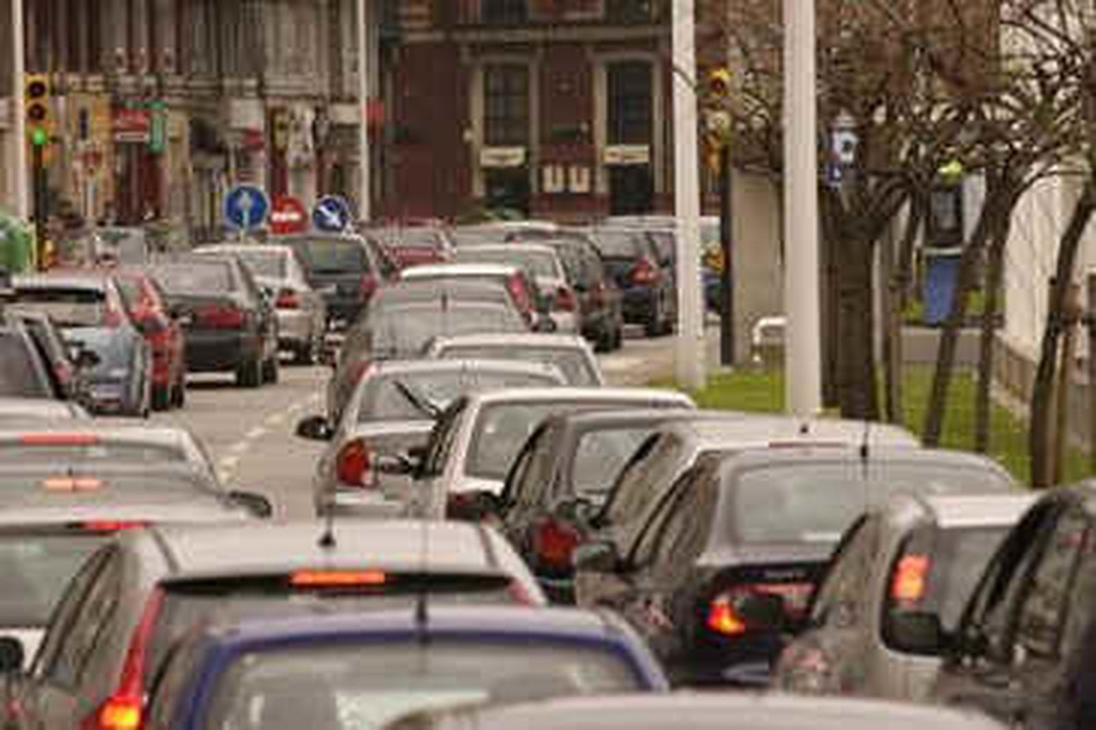 Tráfico prevé 700.000 desplazamientos este fin de semana en Madrid