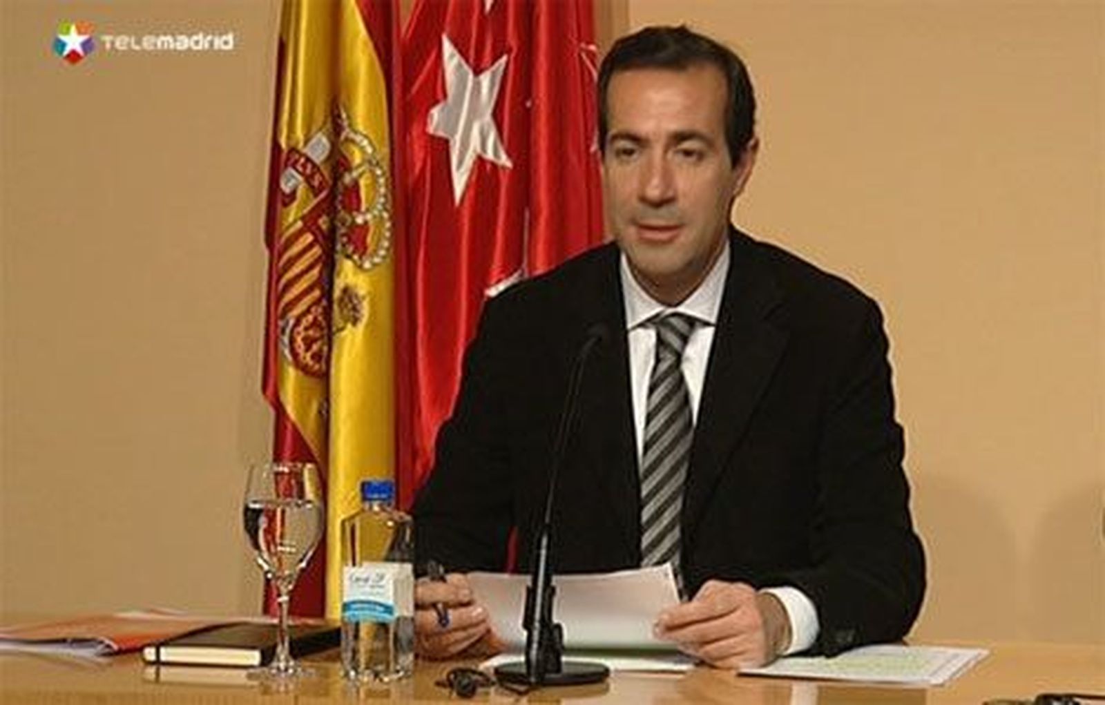 La Comunidad construye y repara viviendas para Plan Joven y realojamiento