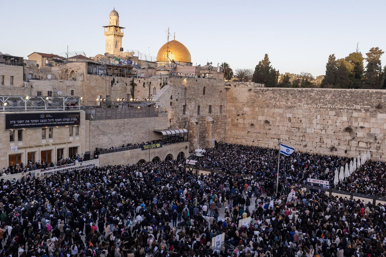 Oraciones en el Muro de las Lamentaciones por el regreso de los rehenes israelíes