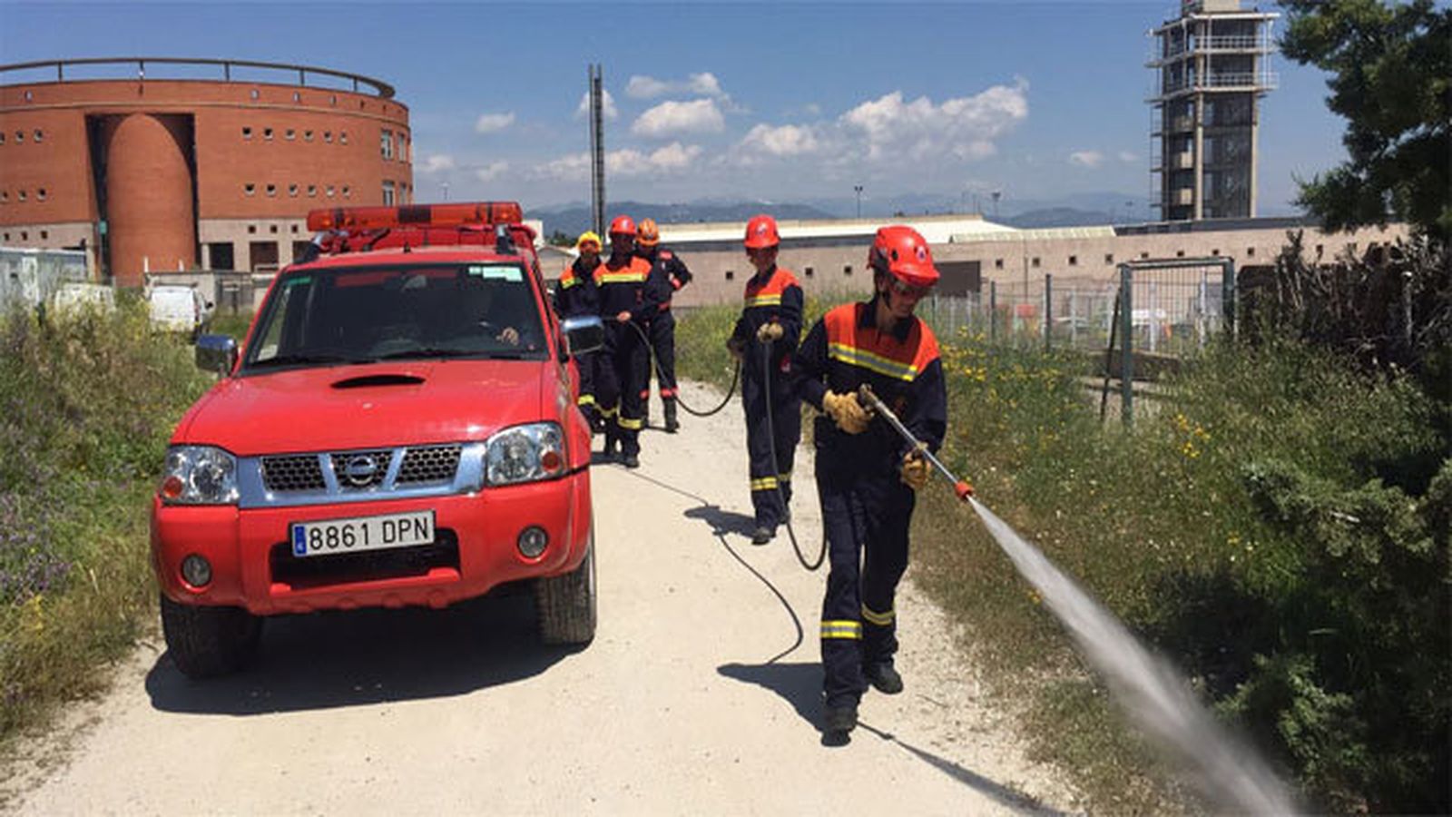 Autobombas ligeras para atacar pequeños incendios