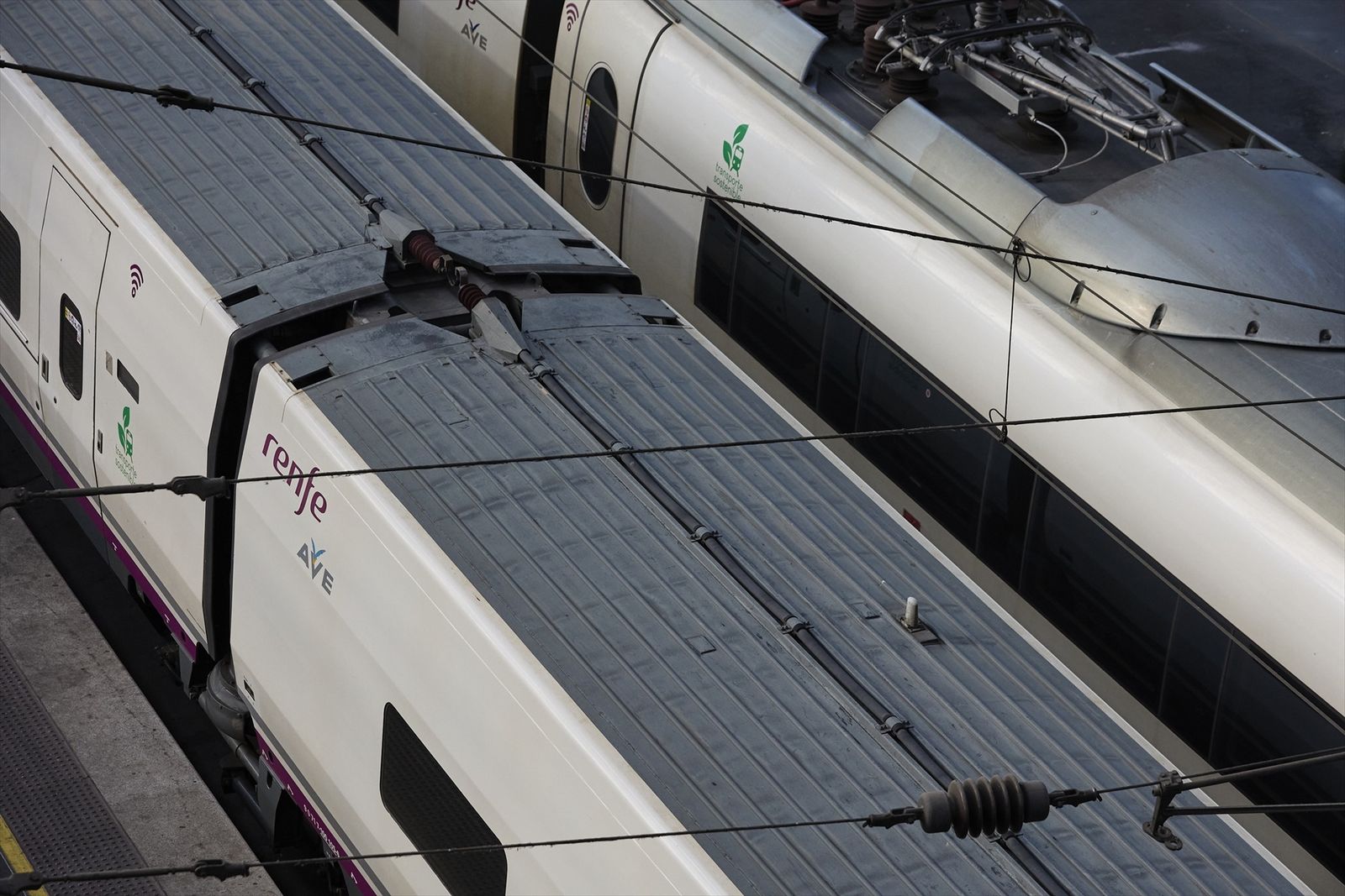 El AVE y el avión aumentaron sus viajeros en el mes de junio