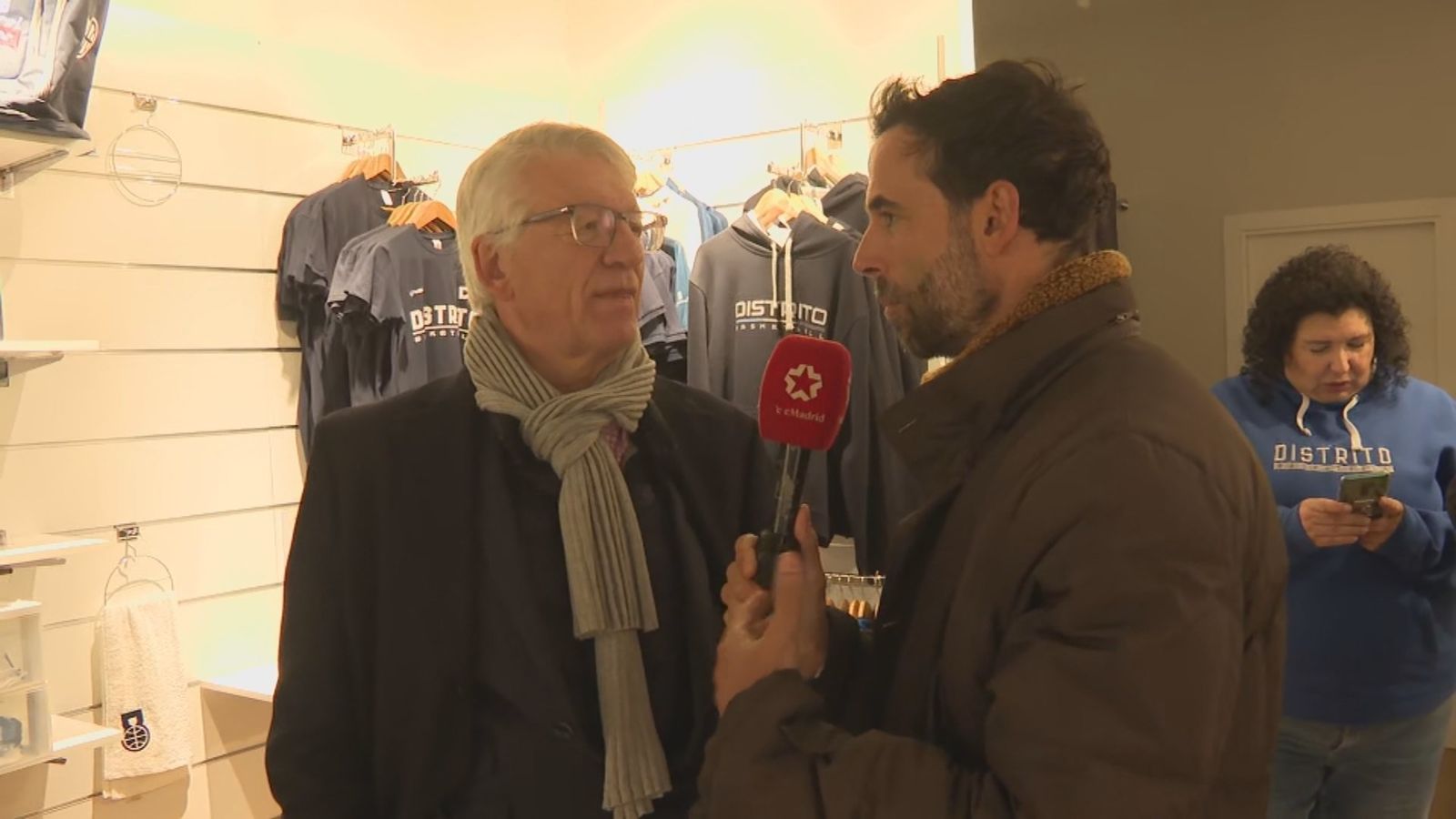 Entrevista al presidente del club de Baloncesto 'Distrito Olímpico' después de que les tocara el Gordo