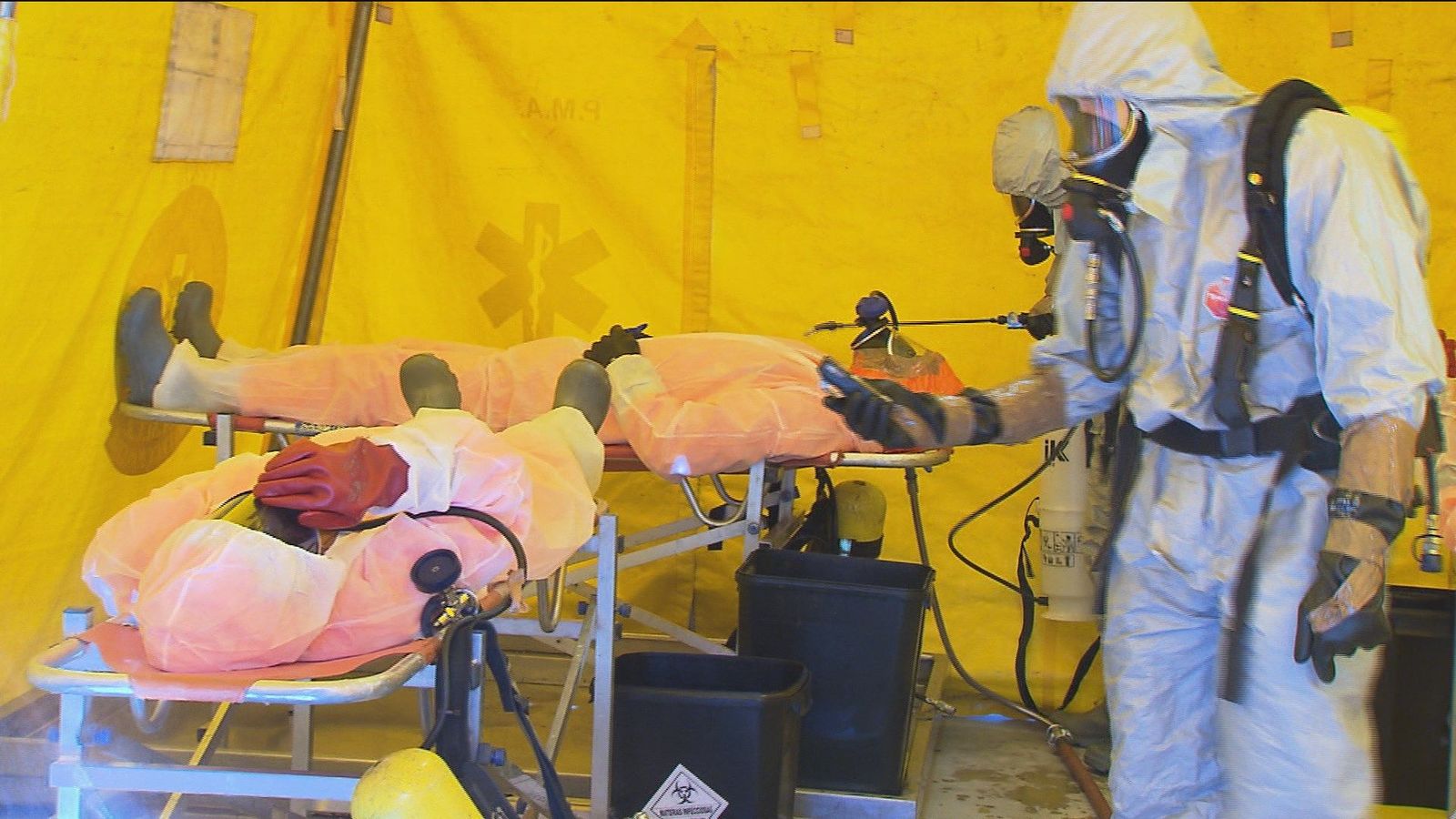 Así forma el Samur a sus voluntarios para la intervención sanitaria en ambientes de riesgo