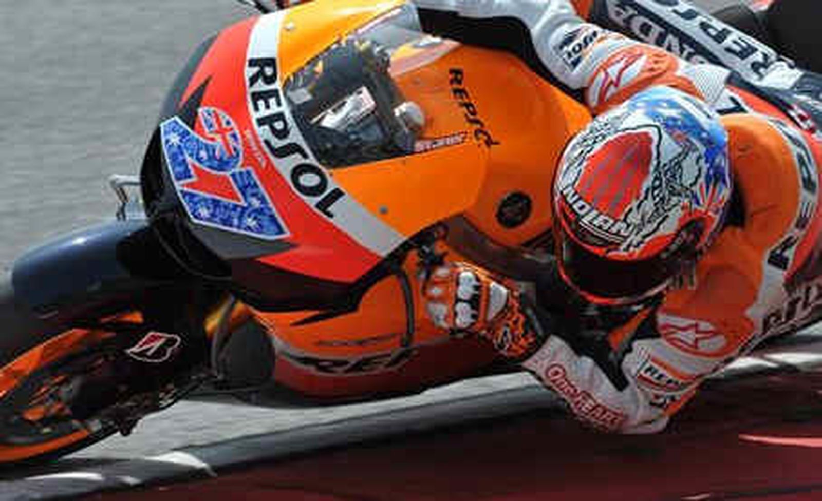Stoner domina en la  primera sesión de entrenamientos libres del Gran Premio de Qatar