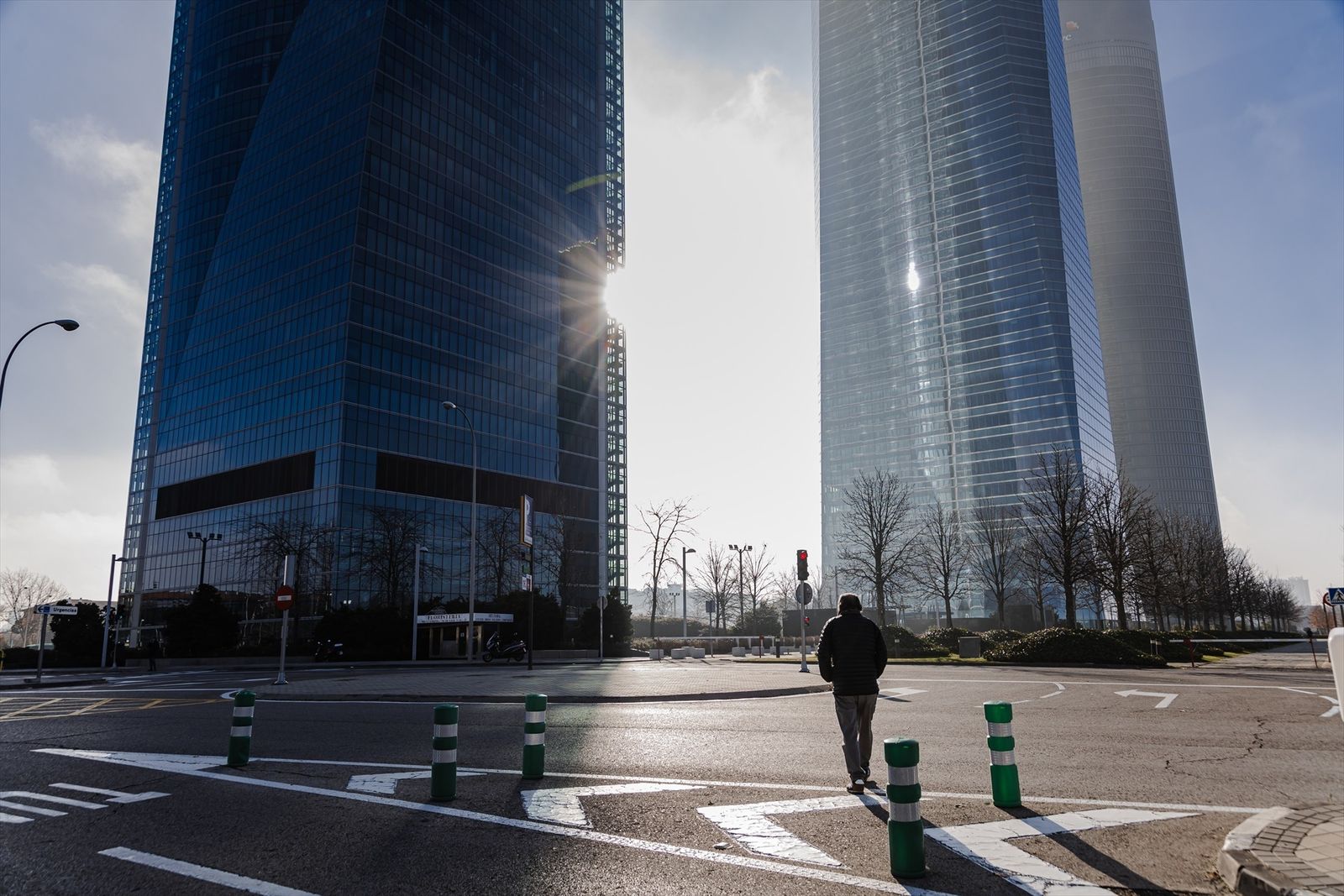 Avenida de la Castellana a la altura de las Cinco Torres