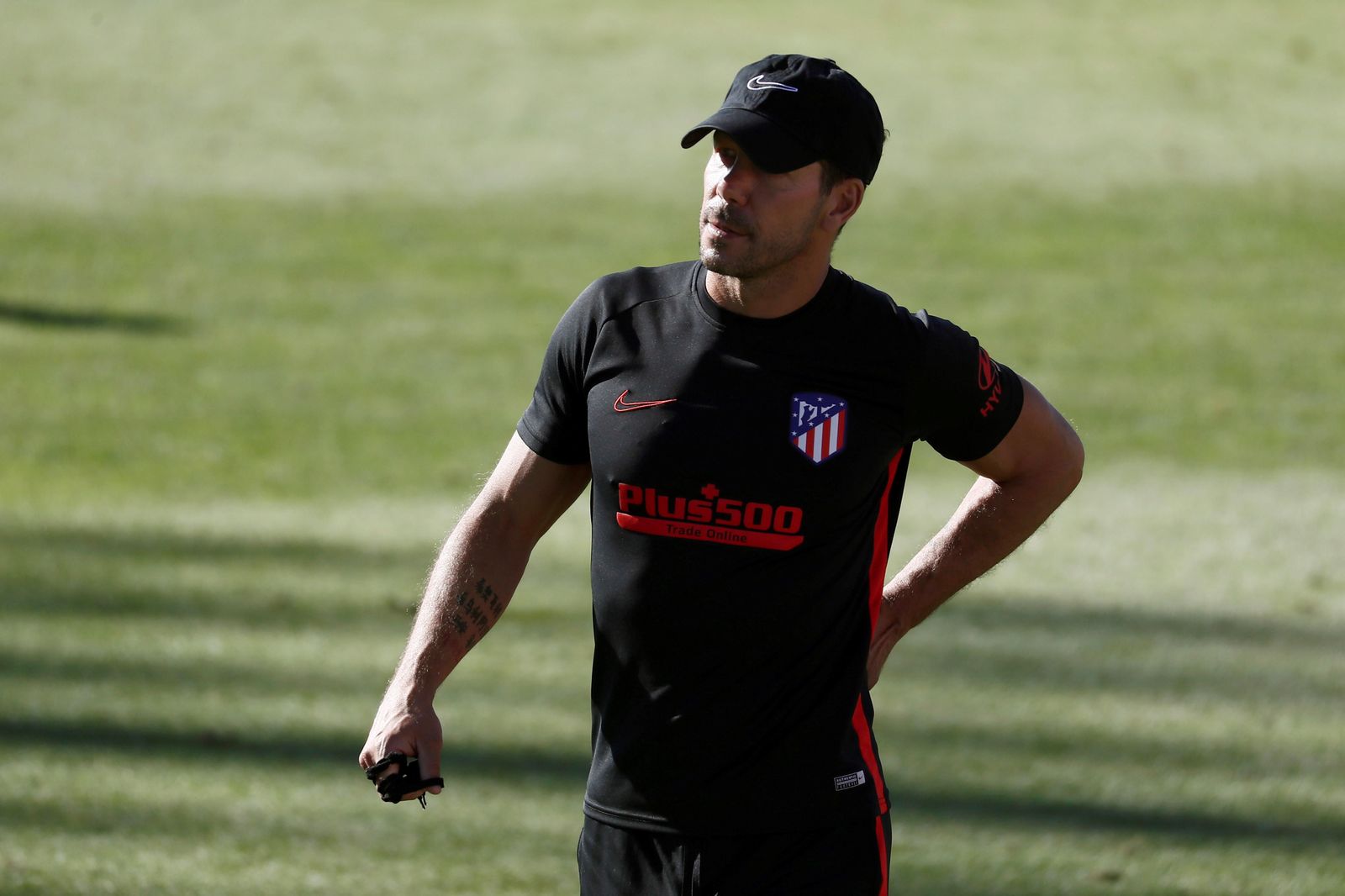 Simeone y Sarri, duelo grande en los banquillos