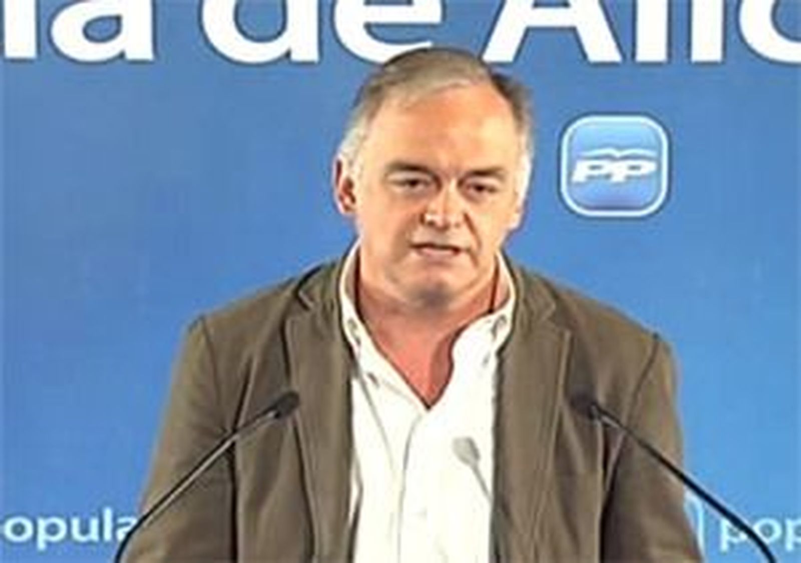 Pons: si el PSOE gana las elecciones europeas volvería "lo peor de la crisis"