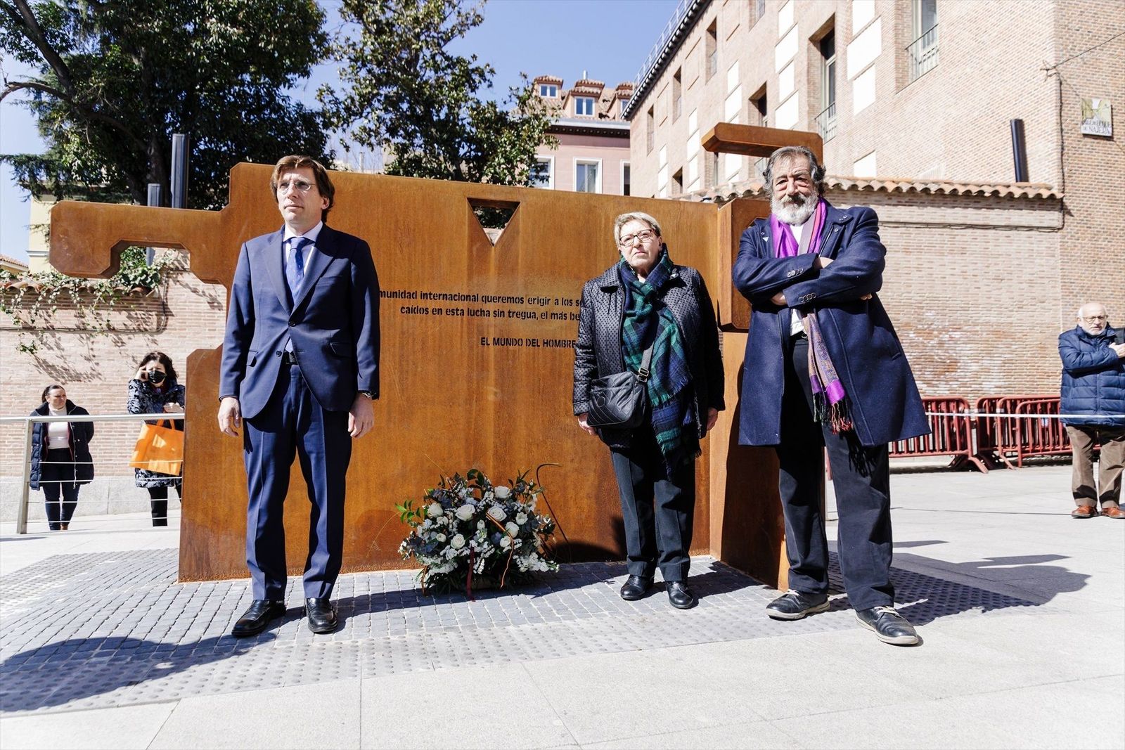 Madrid recuerda a los más de 400 madrileños deportados a campos de concentración