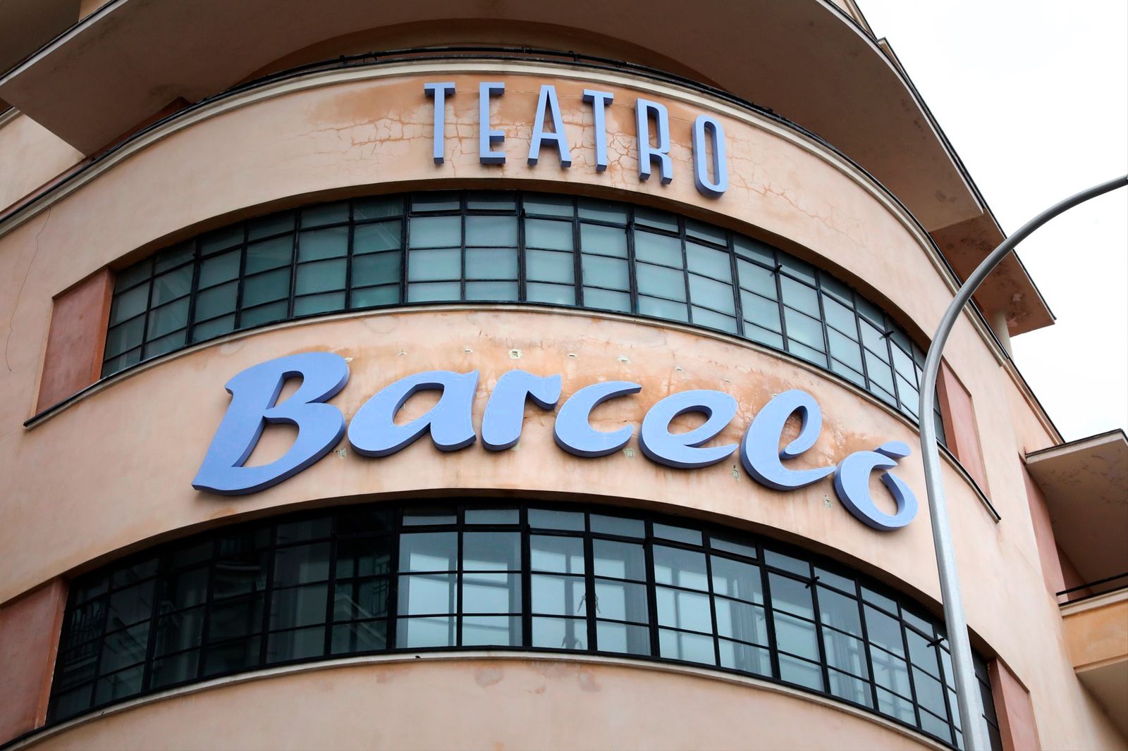 Fachada del Teatro Barceló
