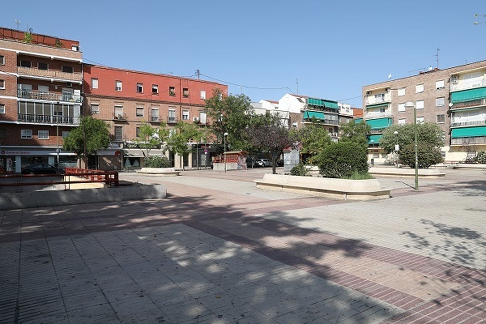 Madrid reformará las 11 plazas prometidas pero no con el proyecto de Carmena