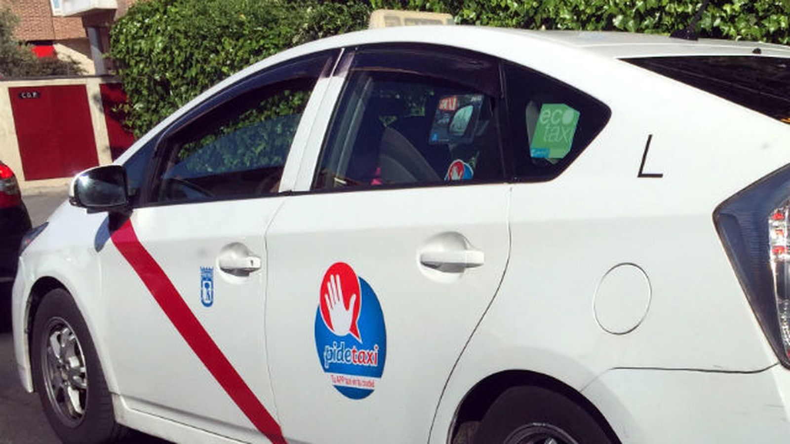El Comité Madrileño del Transportese reunirá para buscar consenso entre taxi y VTC