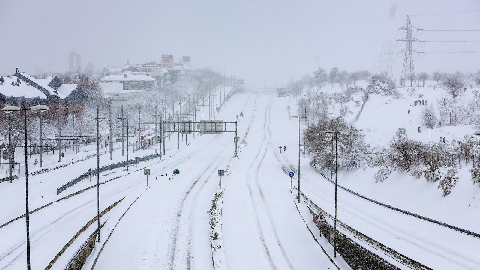 Así amanece la carretera M-503 en Pozuelo de Alarcón