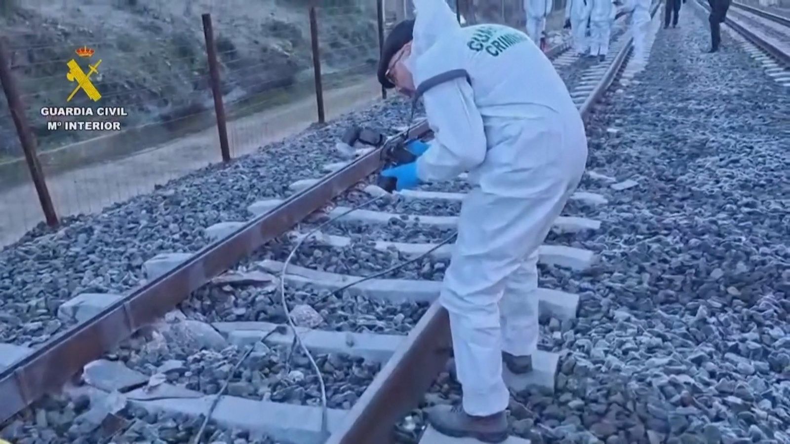 La Guardia Civil remite al juzgado del accidente de Adamuz un segundo informe que desvela irregularidades en la documentación aportada por ADIF