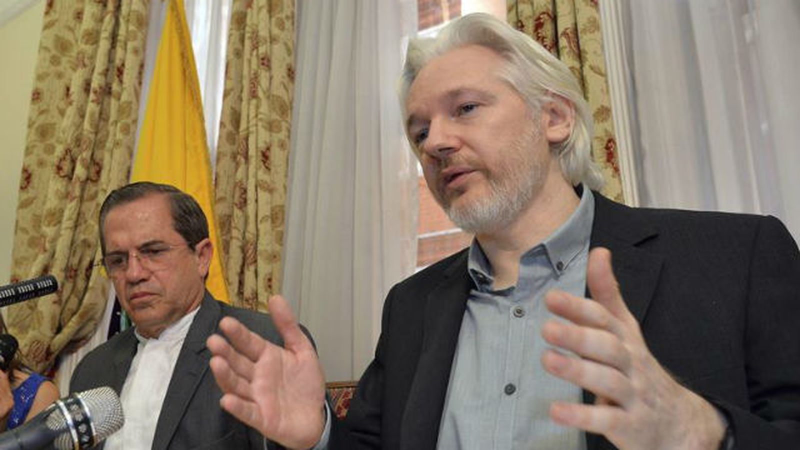 Julian Assange