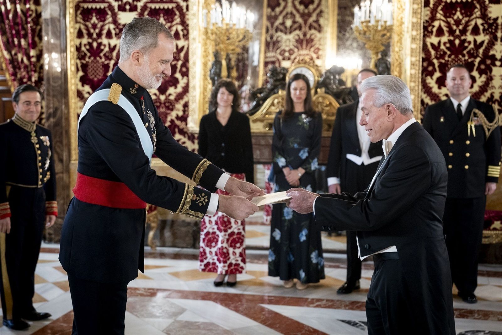 Felipe VI recibe las cartas credenciales del nuevo embajador de EEUU solo 48 horas después de llegar a Madrid