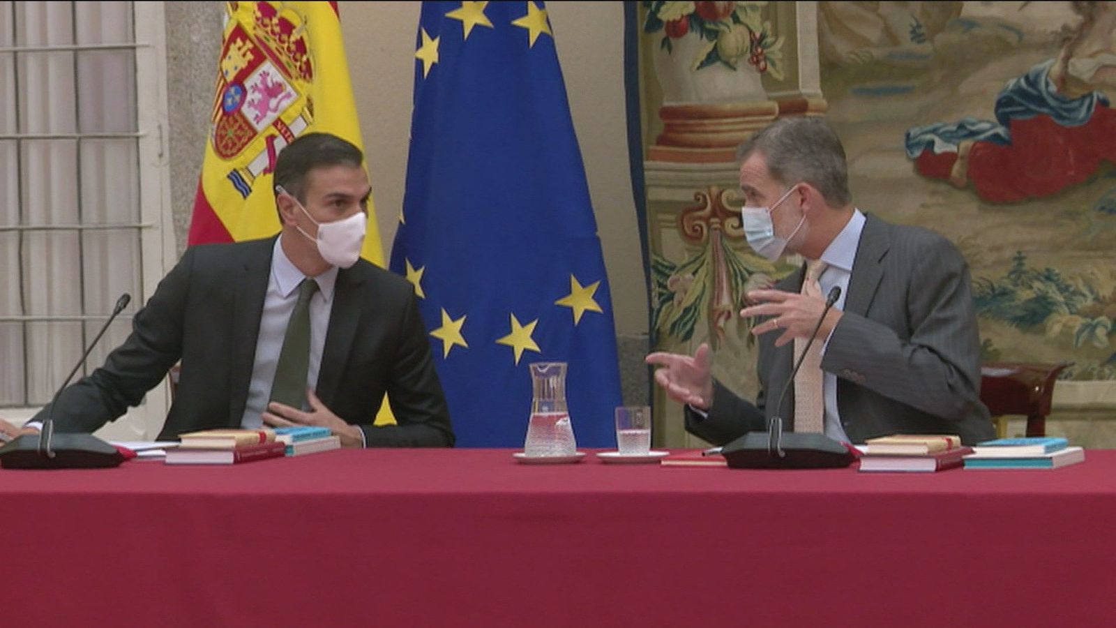 El rey y Sánchez, juntos en el Cervantes antes de su visita a Barcelona