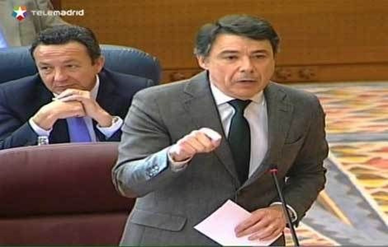 González recuerda a Gómez que fue Zapatero quien congeló las pensiones