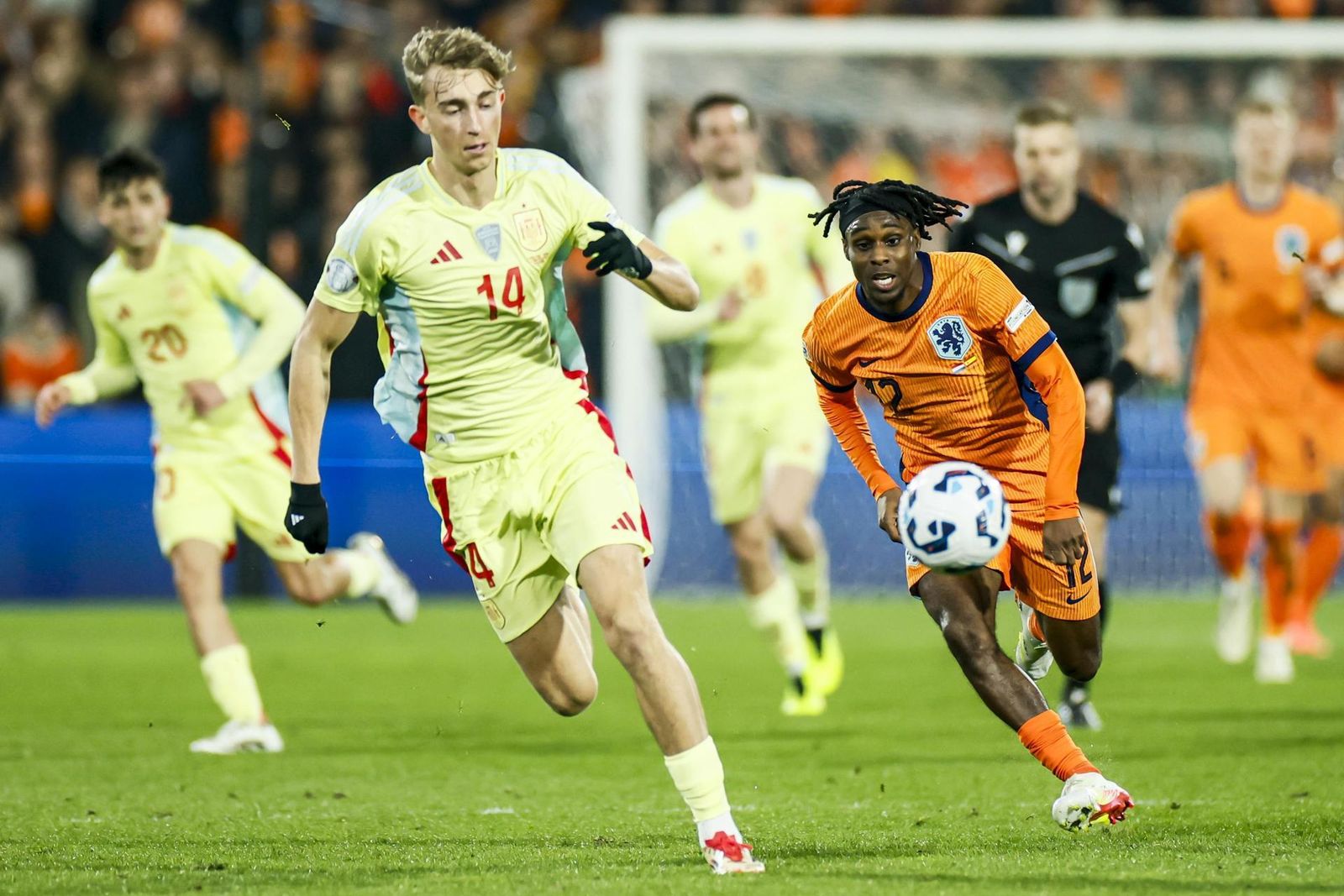 Huijsen ante Holanda