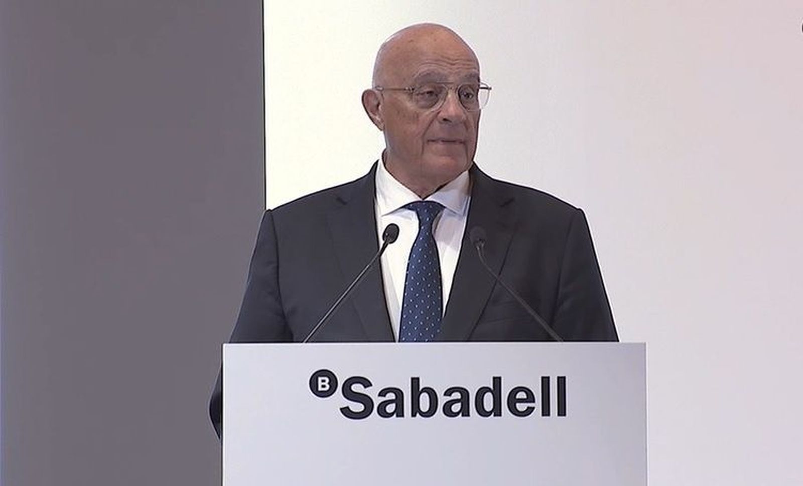 Banco Sabadell rechaza la propuesta de fusión de BBVA