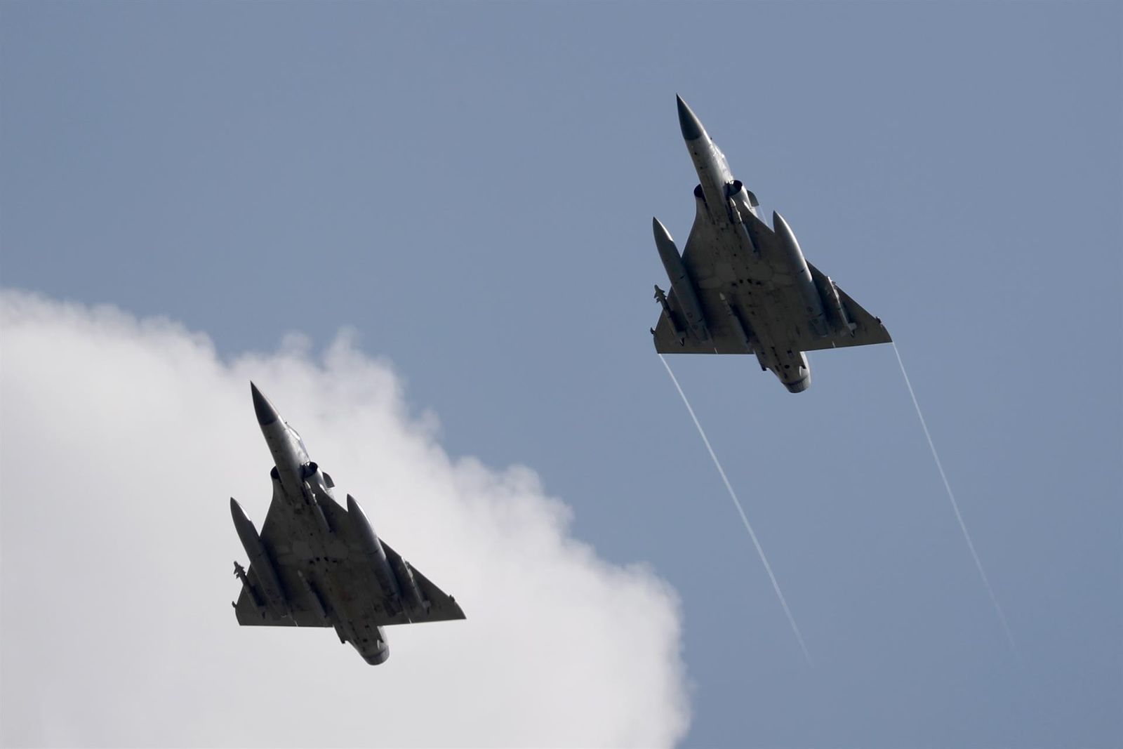 Aviones del Ejército chino
