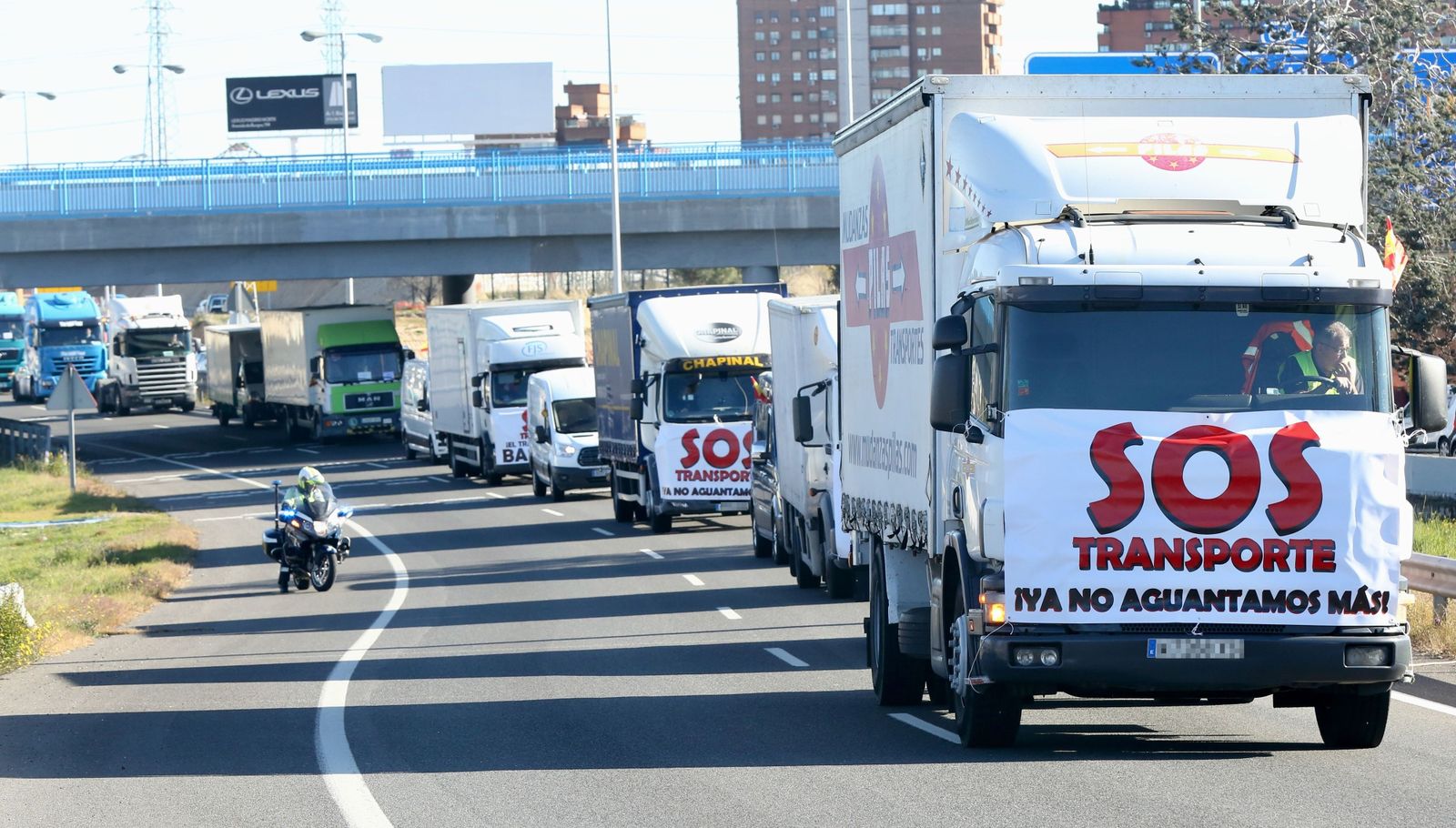 Escepticismo de los camioneros tras el acuerdo que pone fin a la huelga de las empresas de transporte